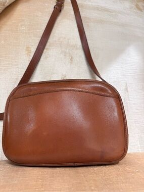 Vintage Coach Lewiston 9931 Leather Crossbody Bag